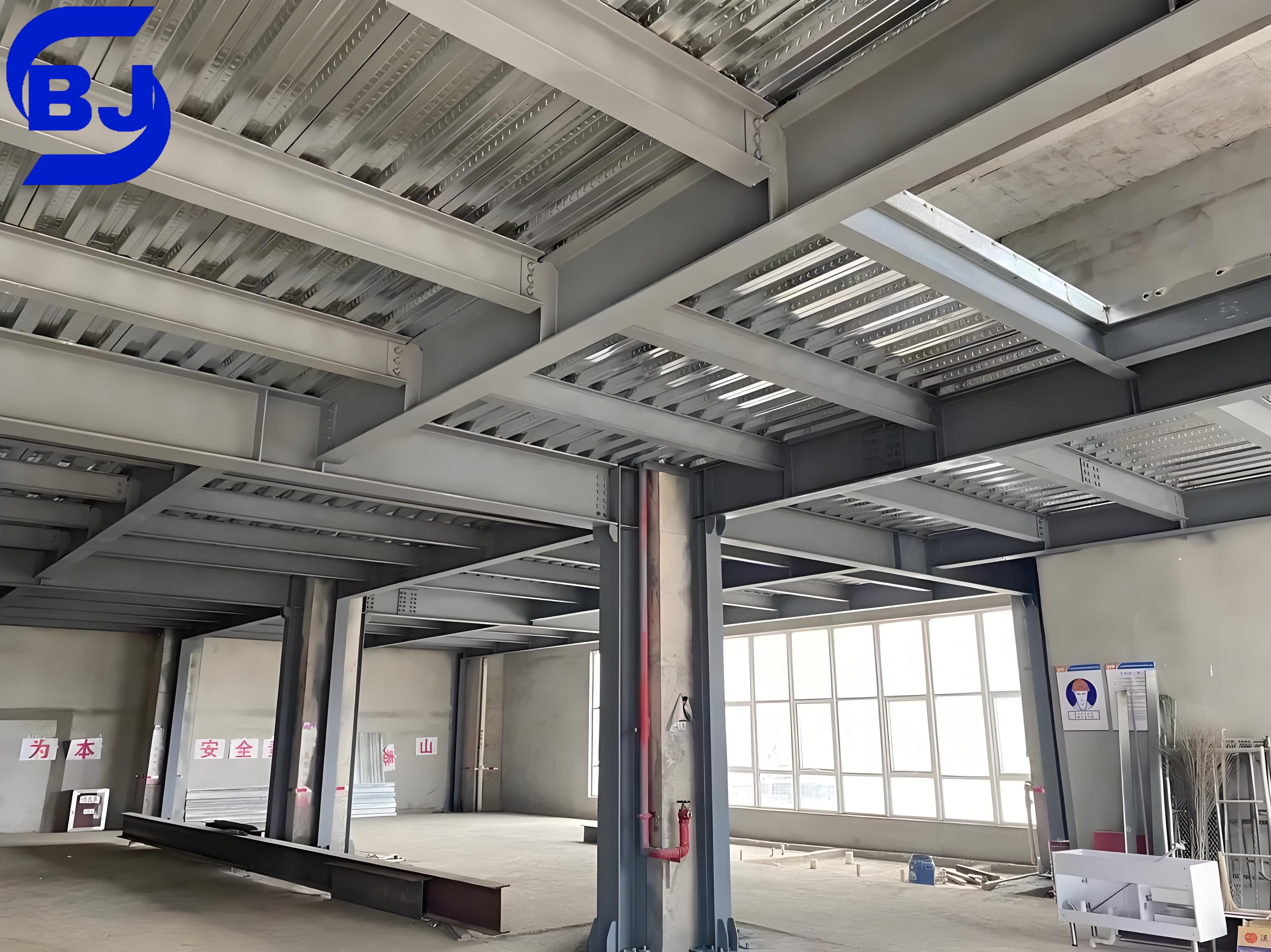 Almacén de plataforma de acero