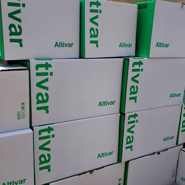 Оригинальный частотный преобразователь Schneider ATV950U07N4 3-фазный с регулируемой скоростью Быстрая доставка