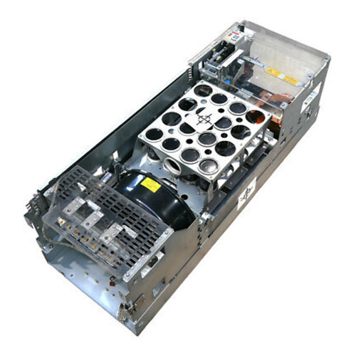 Siemens 6SE7032-6TG60 MASTERDRIVES Векторный инвертор с корпусом