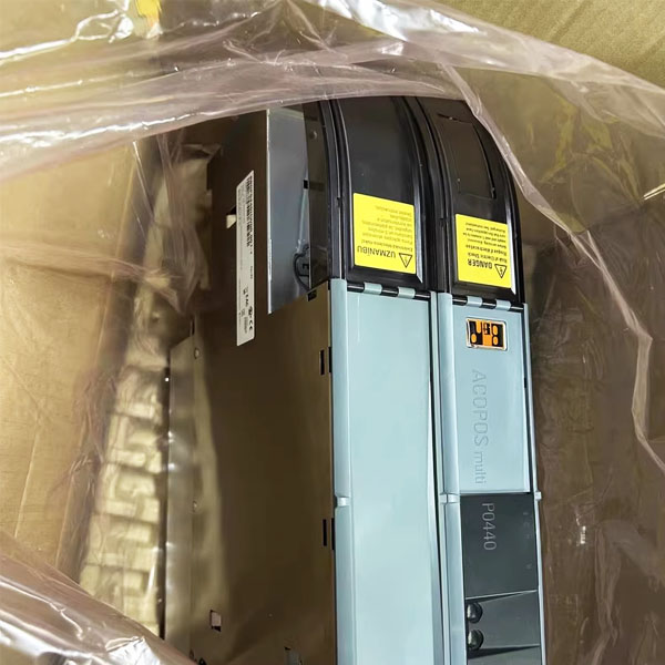 B&R 8BVP0440HCS0.000-1 44A Активный силовой модуль