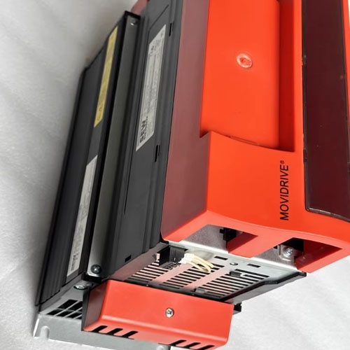 Частотный преобразователь SEW-Eurodrive MDX61B0110-5A3-4-00