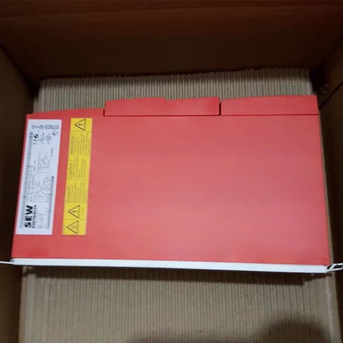 SEW EURODRIVE Инвертор MC07B0030-5A3-4-00/DF