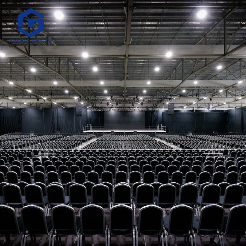 A modern industrial-style precast steel structure building, suitable for use as exhibition halls, etc.