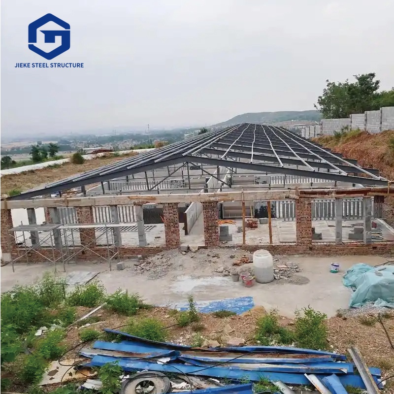 Low-cost prefabricated steel frame pigsty construction, suitable for pig farm construction