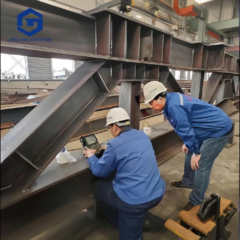 Low-cost prefabricated steel frame pigsty construction, suitable for pig farm construction