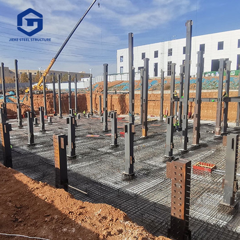 Large steel structure farmhouse building, suitable for sheep, cattle and pig farming