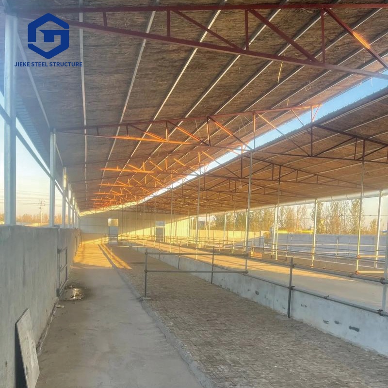 Construction of modern steel structure barns, prefabricated steel farmhouses, construction of barns, barn design, structural steel, barns