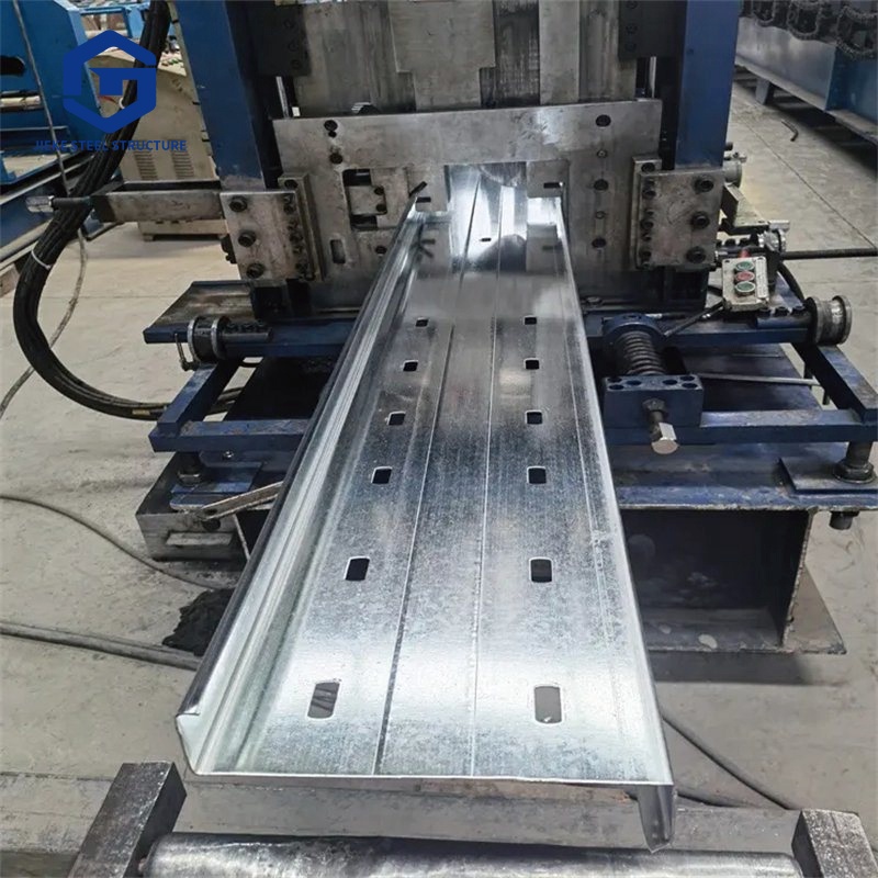 Hot Dipped Galvanized C Steel Purlin Structures Cold Bending Steel Section Slotted Steel C Beam Channel