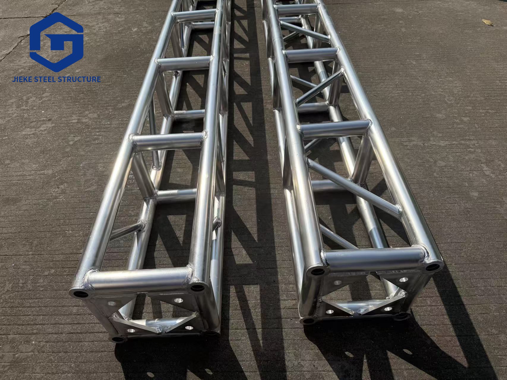 Low Cost Construction Metal Prefabricated Commercial House Office Prefab Steel Structure Building Roof Tube Truss