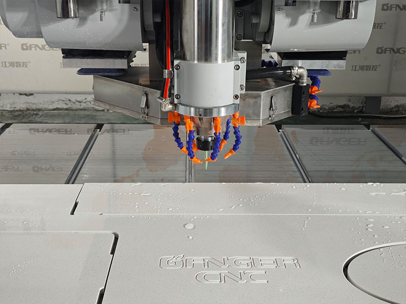 5 Axis Bridge Cutting (5+1) GQ-3220DSM