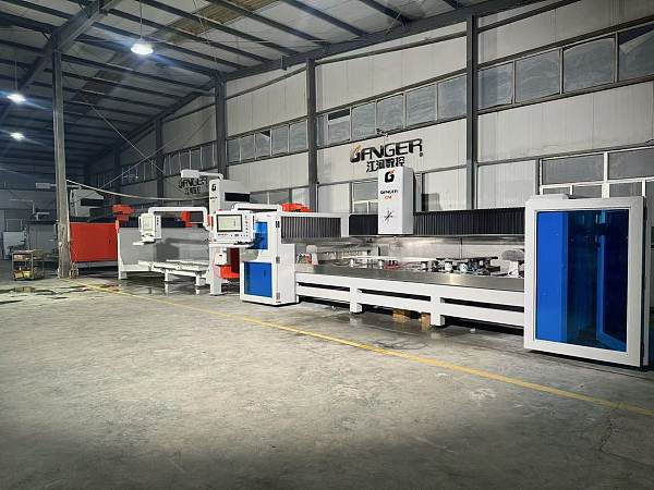 558aa246da9a00c2586b5981963a0c4d