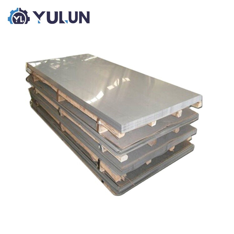 صفيحة السبائك المزدوجة