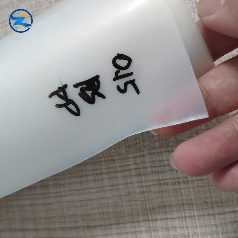 pp film forr use as a high-quality protective cover for folders