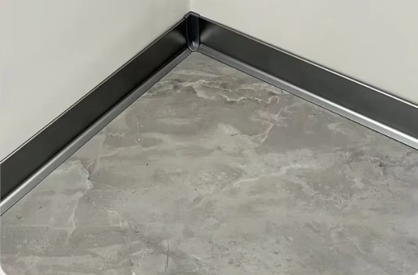 铝合金踢脚线 (5)