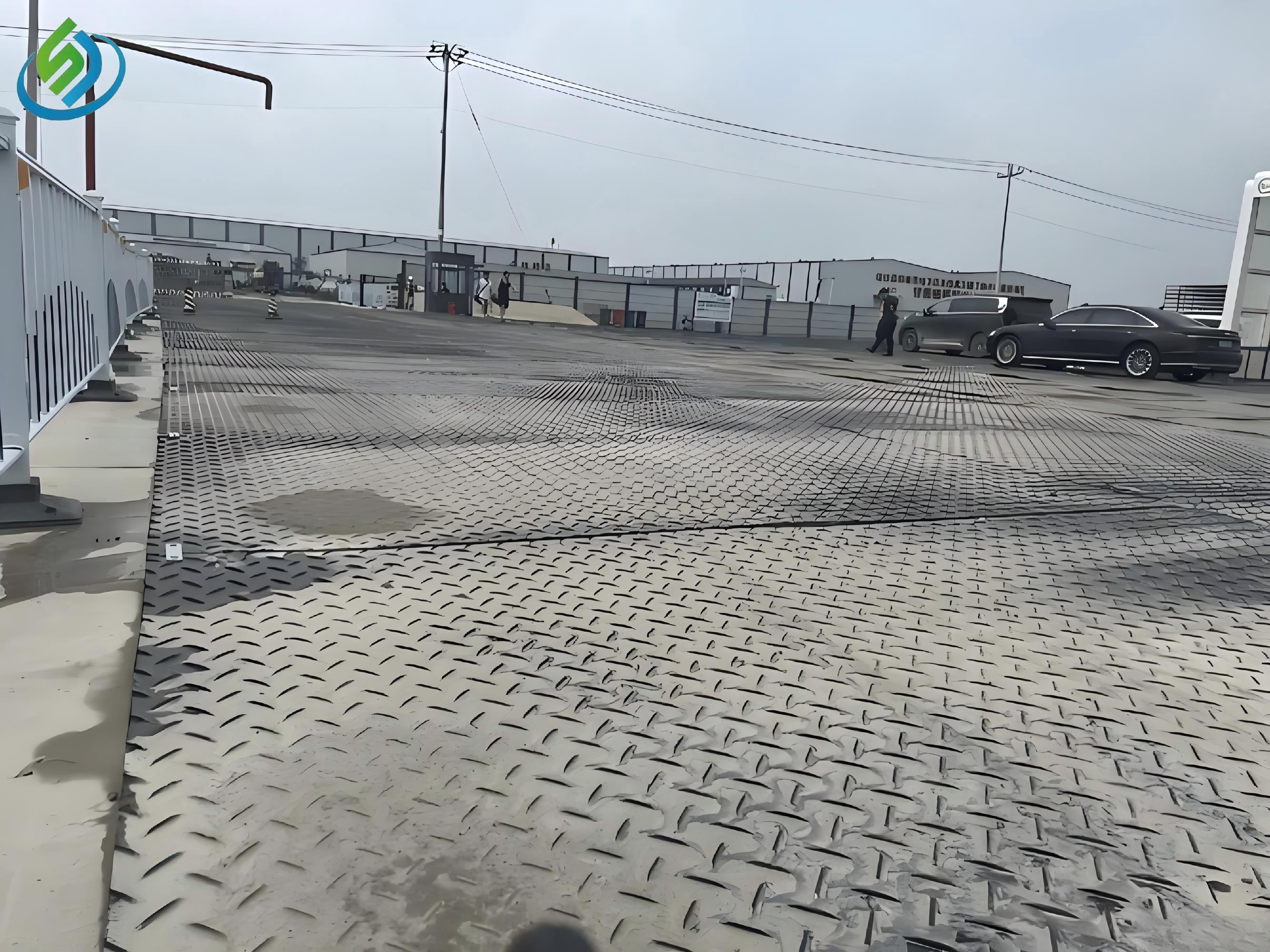 Temporary Road Mats