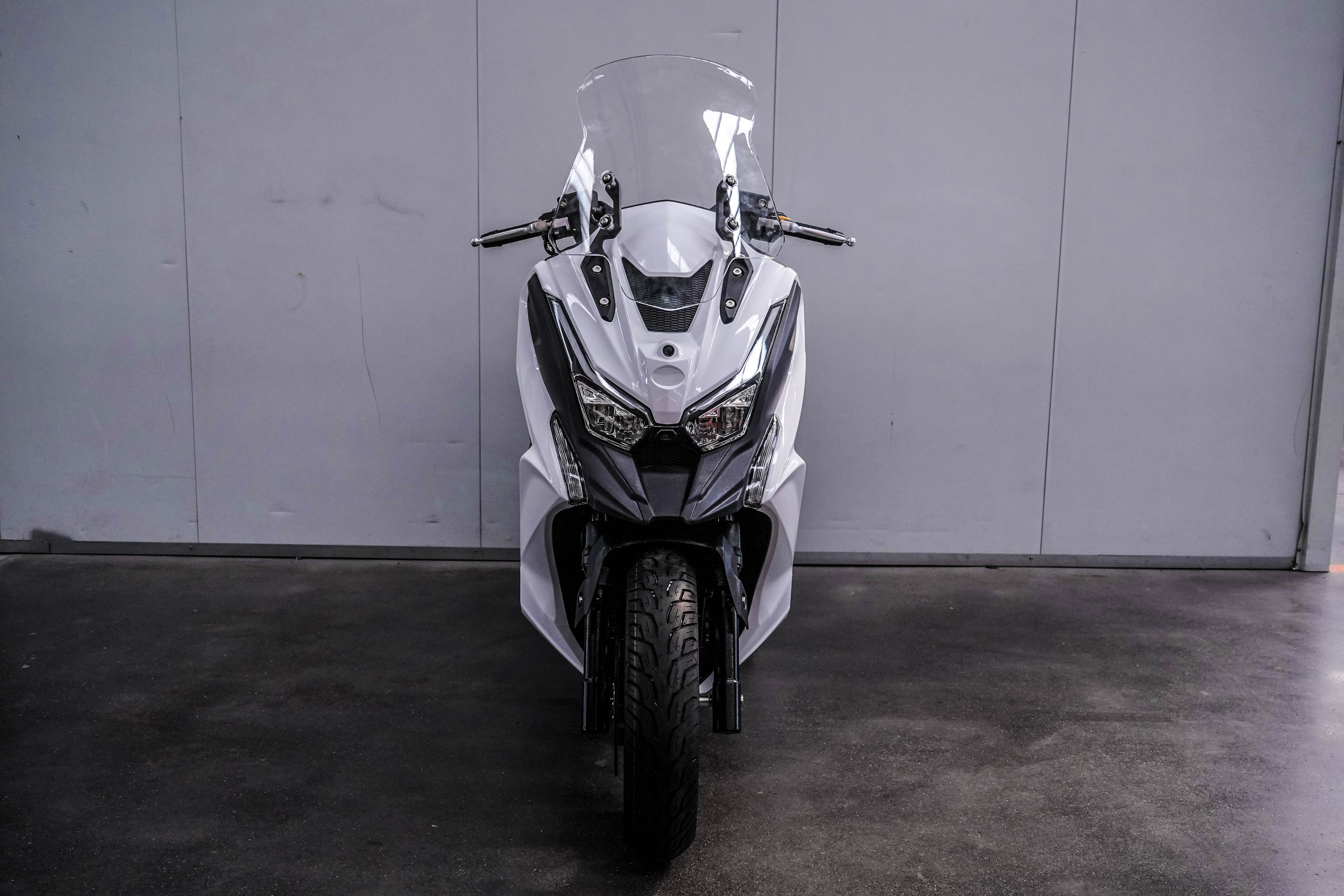 Police Scotter JD300TJ