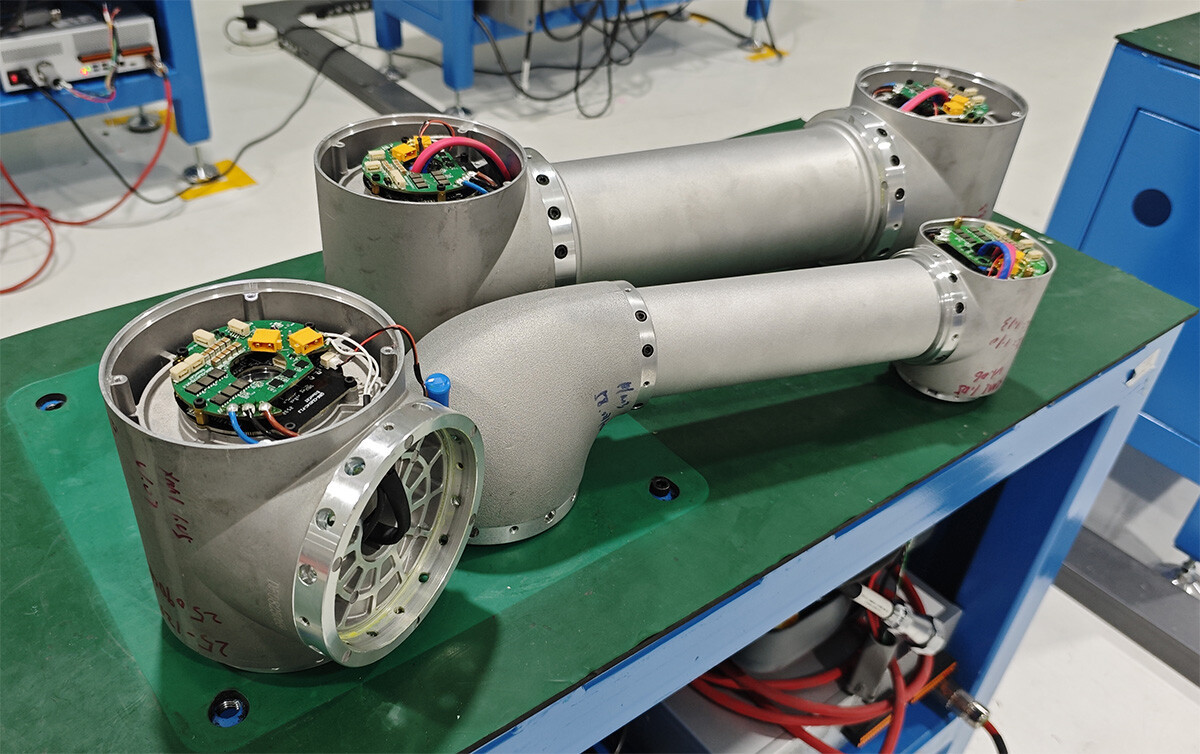 harmonic drive motor for robot arm