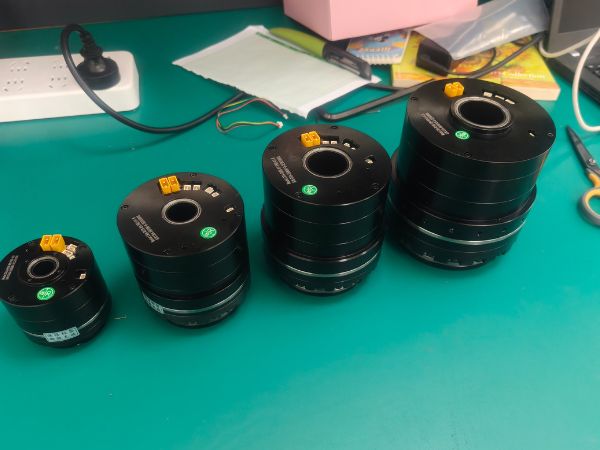 harmonic drive with motor