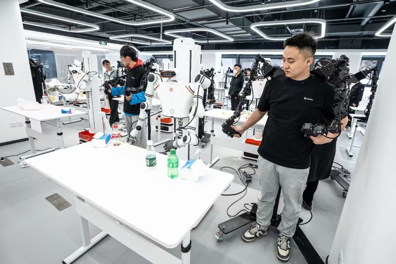 sistema de accionamiento armónico para robot humanoide de la parte superior del cuerpo