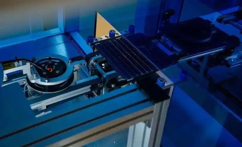 Motor de accionamiento directo para equipos de procesamiento láser solar
