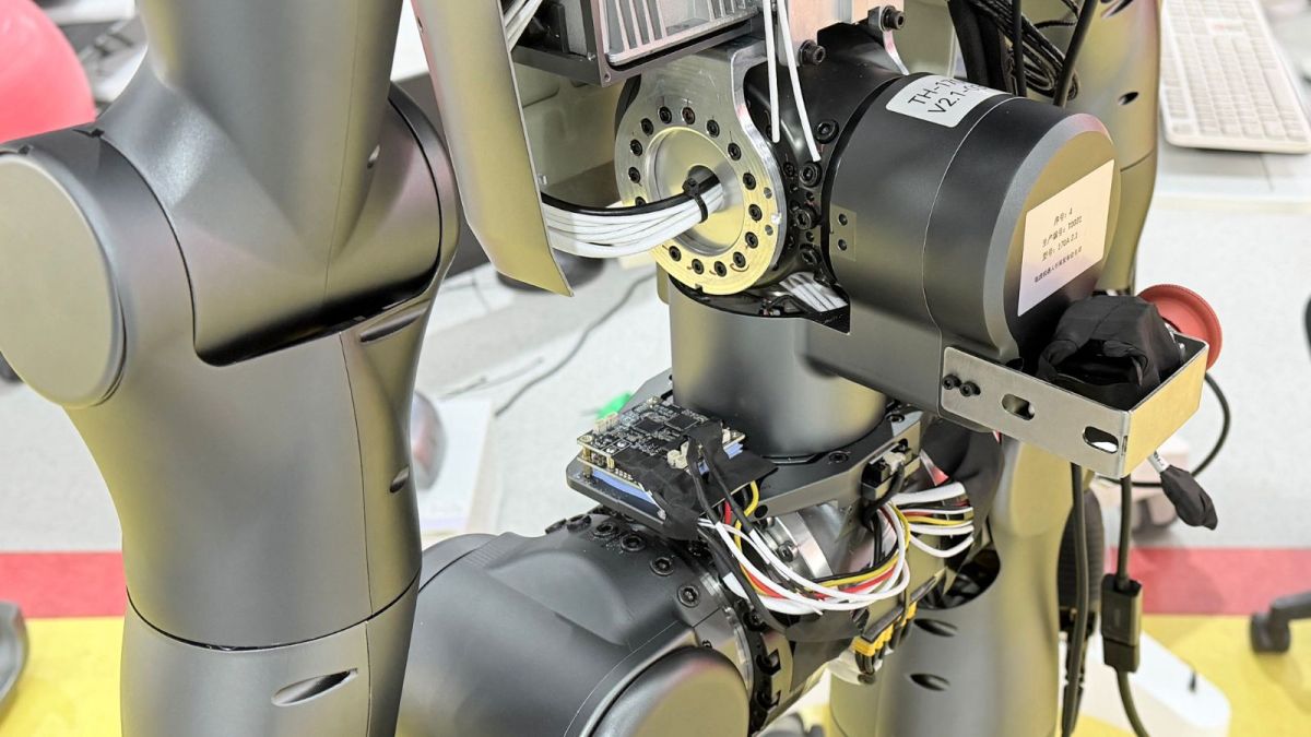 Motor de articulación robótica de alta densidad de par con diseño compacto