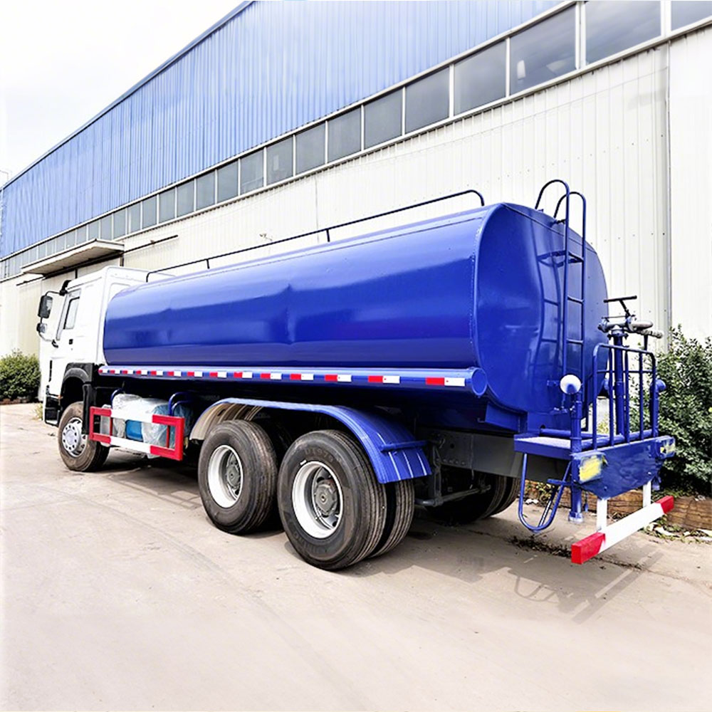 HOWO 371HP 6×4 Water Tank Truck