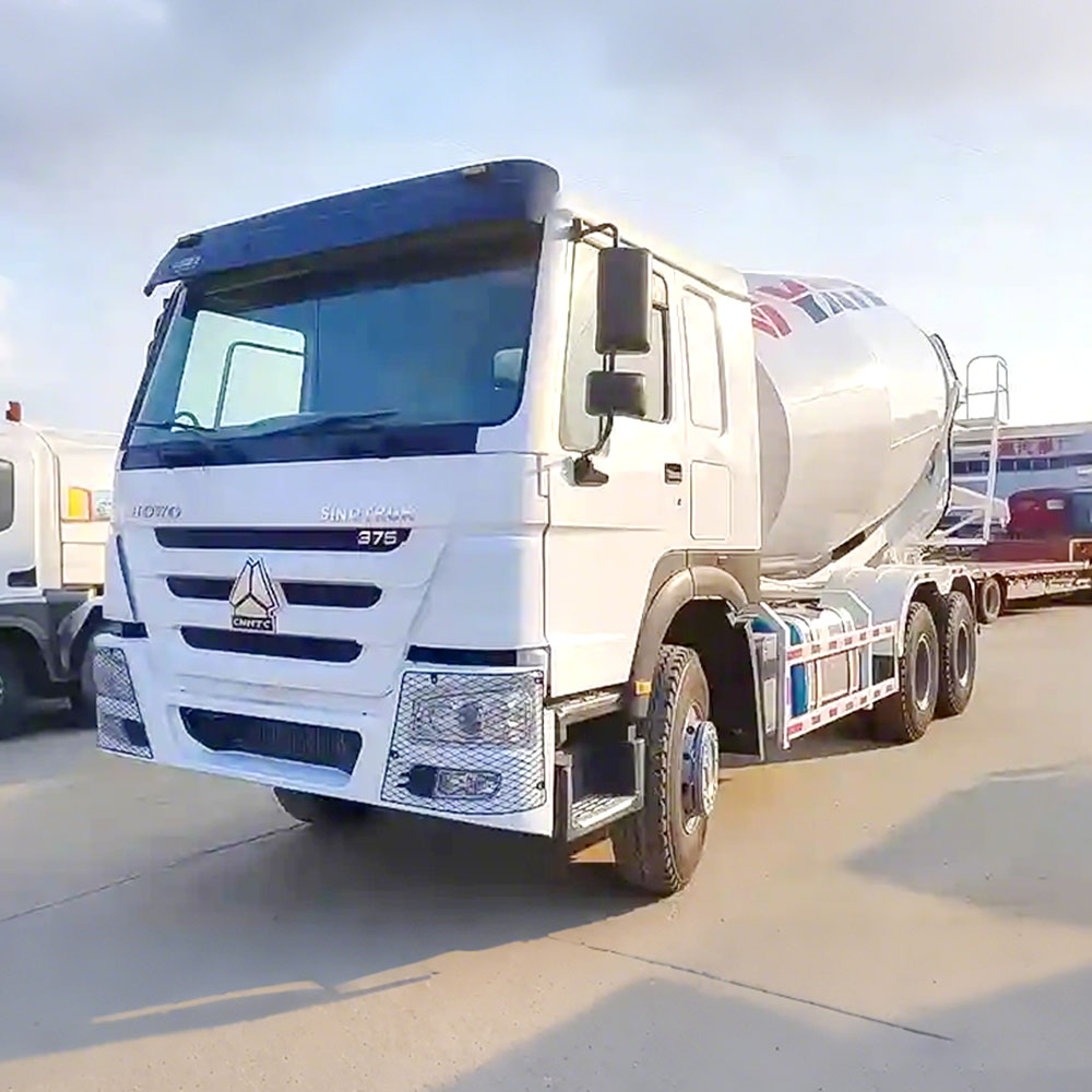 Howo 375 HP 6×4 Concrete Mixer Truck
