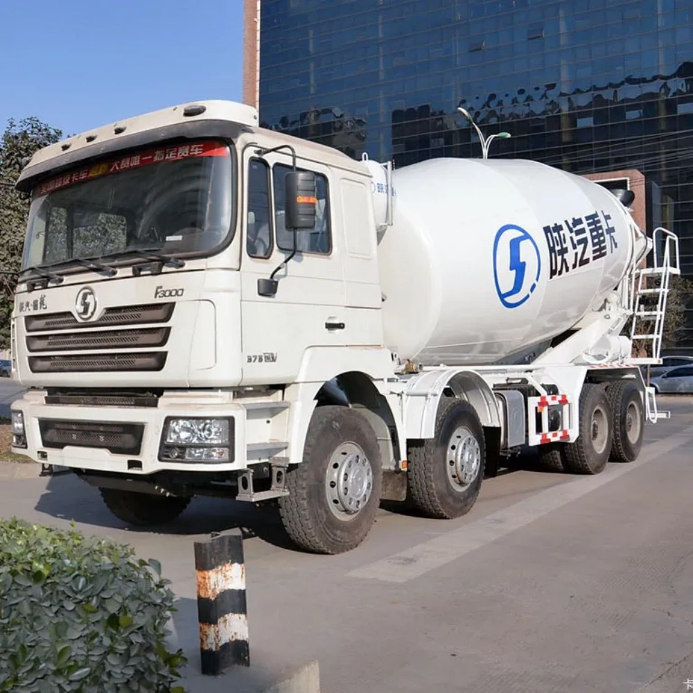 Shacman F3000 375HP 8×4 Concrete Mixer Truck