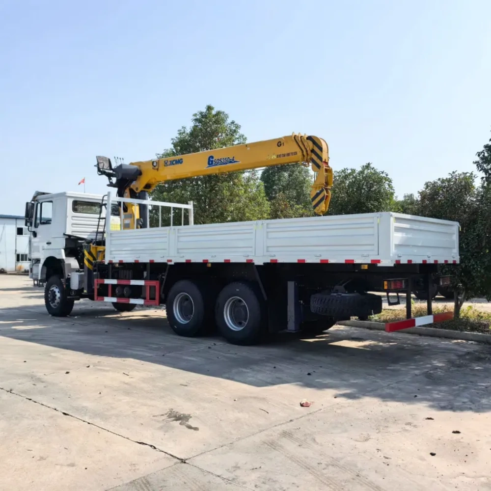 Shacman F3000 6×4 Heavy Duty Truck Mounted Crane
