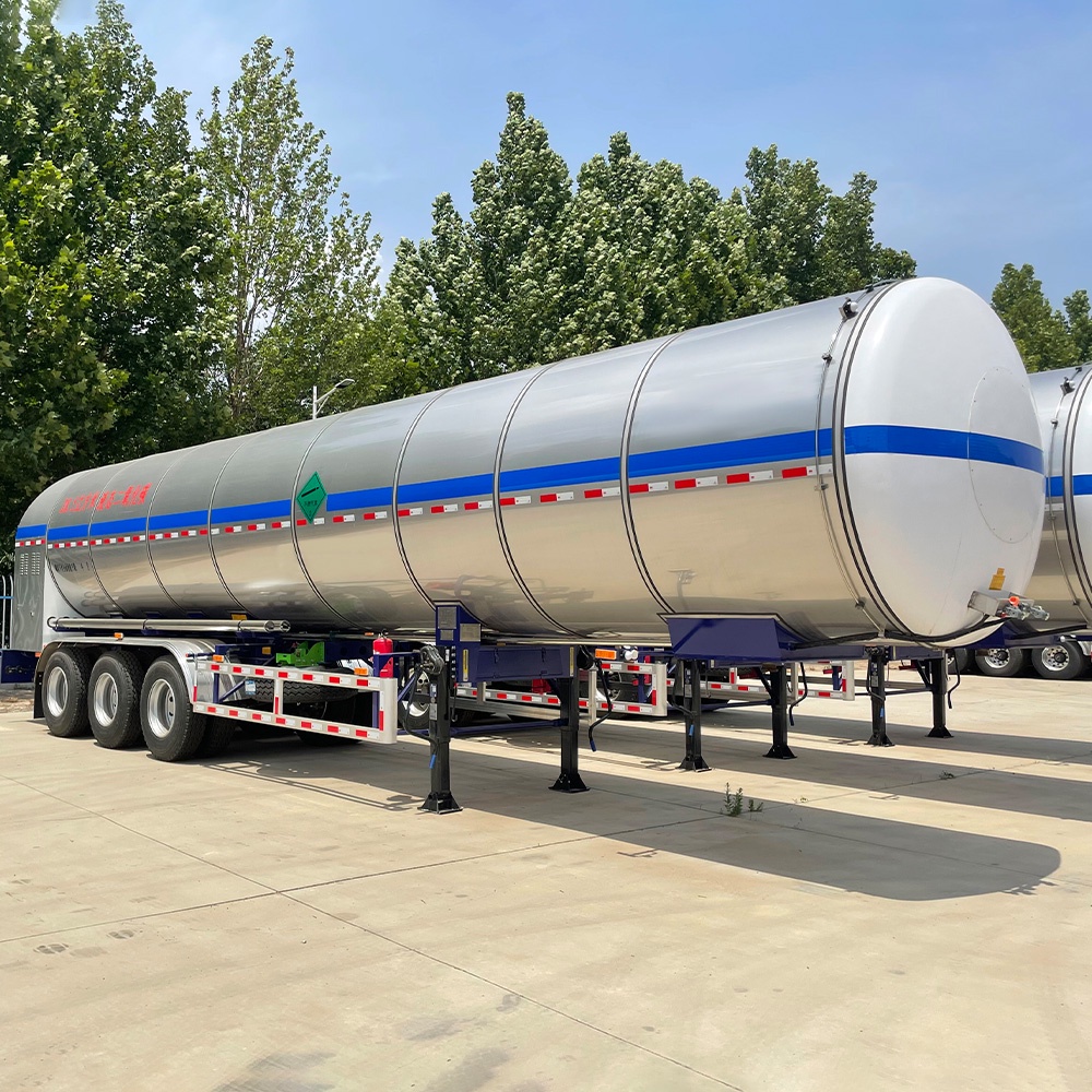 3 Axle 30,000L Chemical Tank Trailer