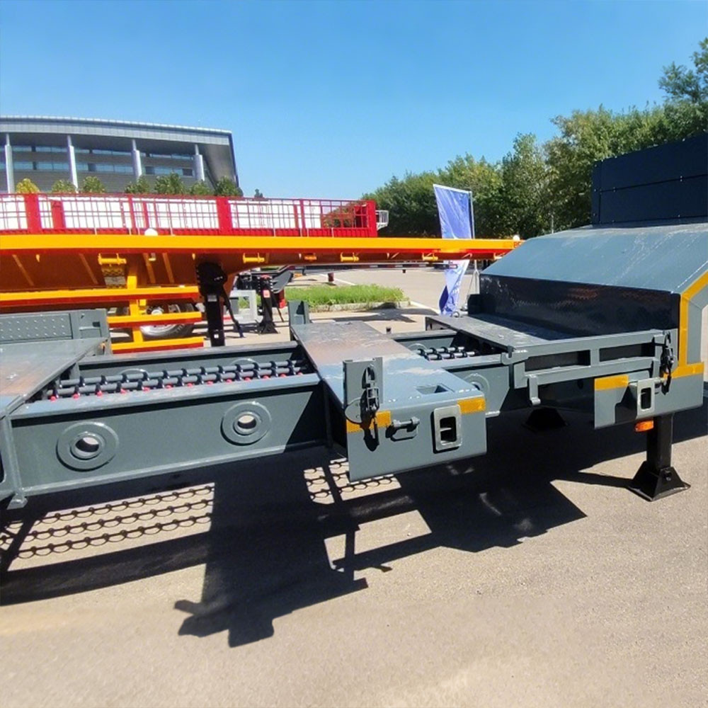 Extendable lowboy trailer telescopic beam detail showing multi-stage sliding frame design