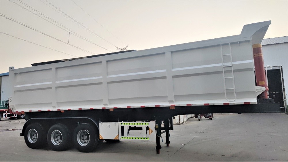 3 axle 45CBM tipper trailer side view showing large capacity body and tipping mechanism