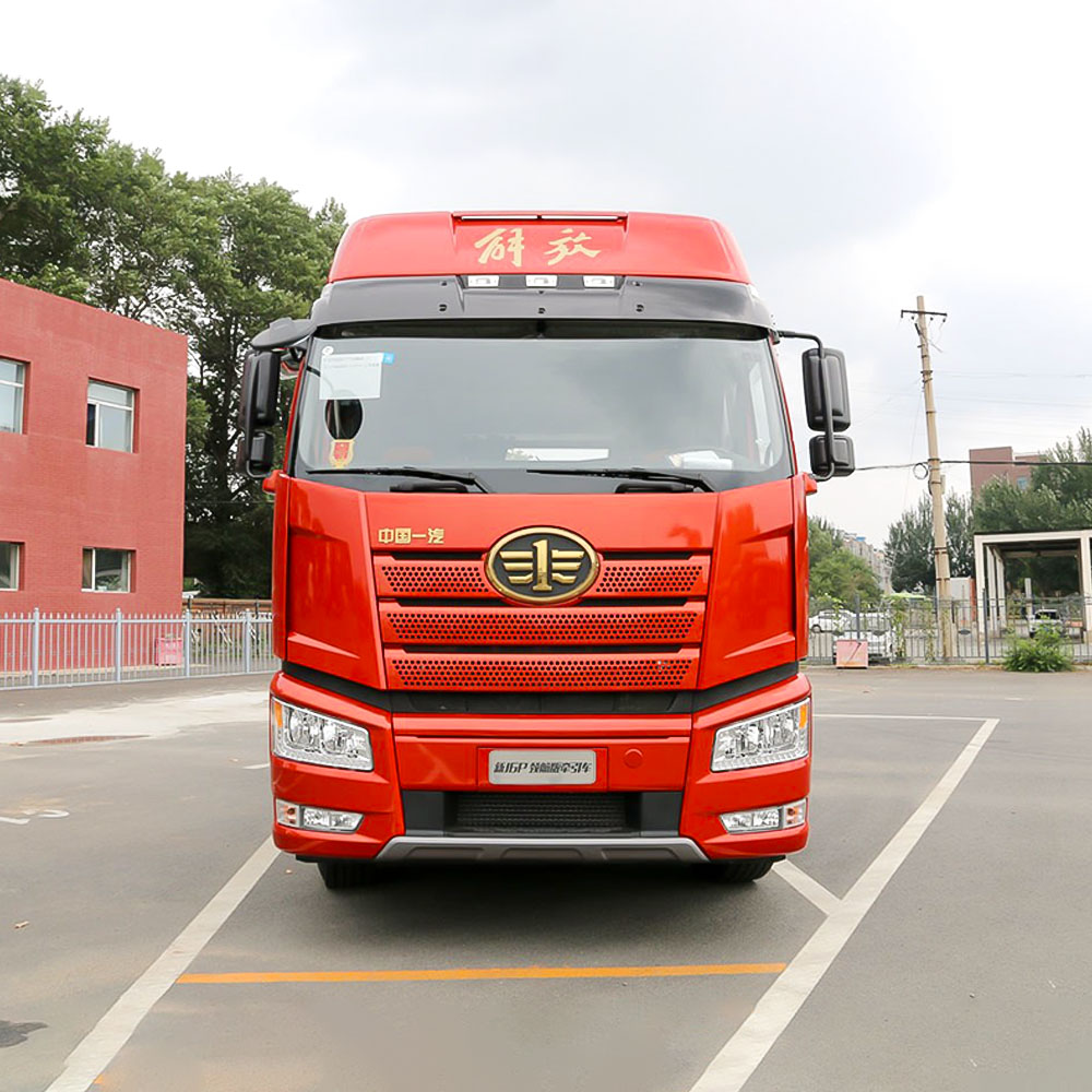 FAW J6P 550HP 6×4 Tractor Truck