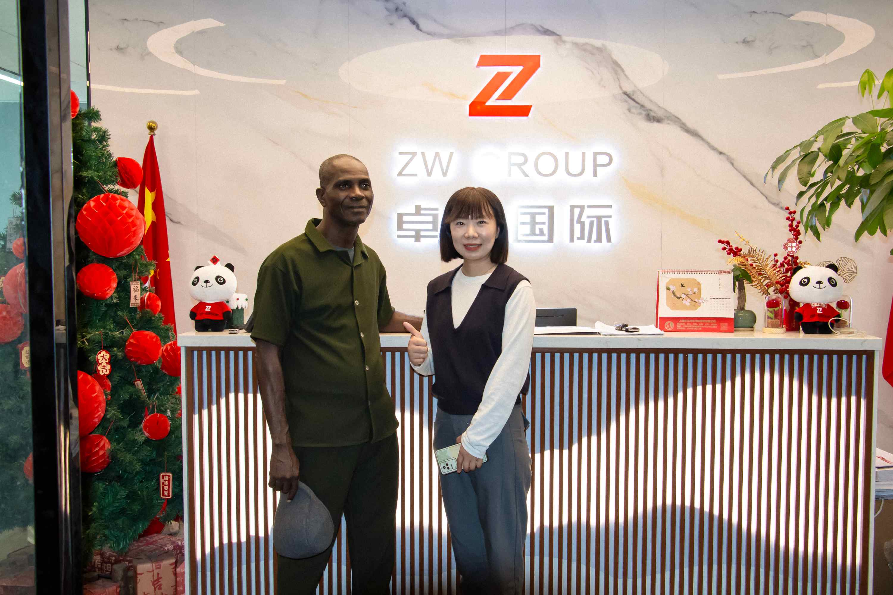 Why Did a Nigeria Client Choose HOWO Tractor Trucks from ZW Factory?