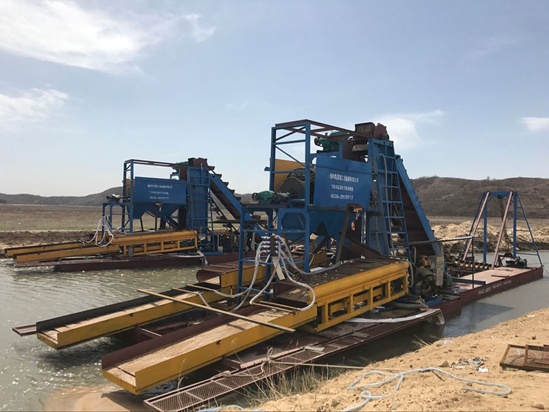 Gold dredger
