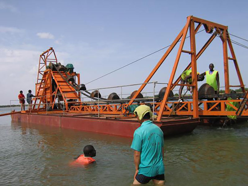 Sand dredgers