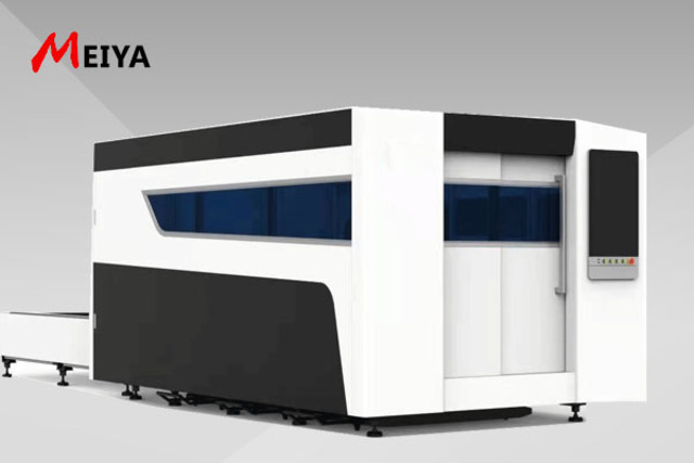 Metal Sheet Fiber Laser Cutting Machine With Safety Cover And Exchange Platform 3015