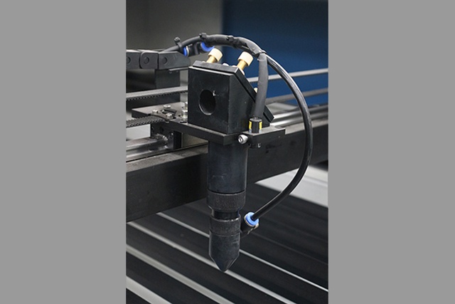 laser-head laser-head