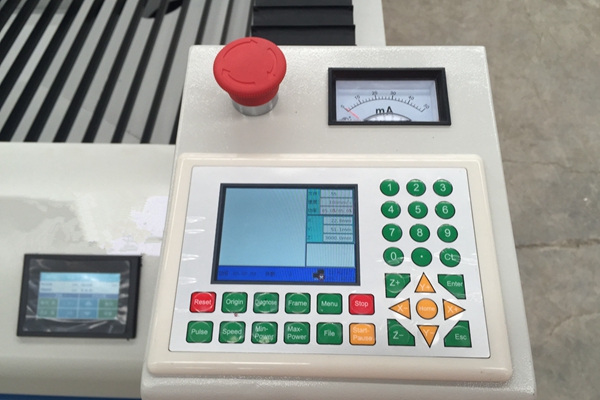 300W CNC laser metal Cutting Machine price