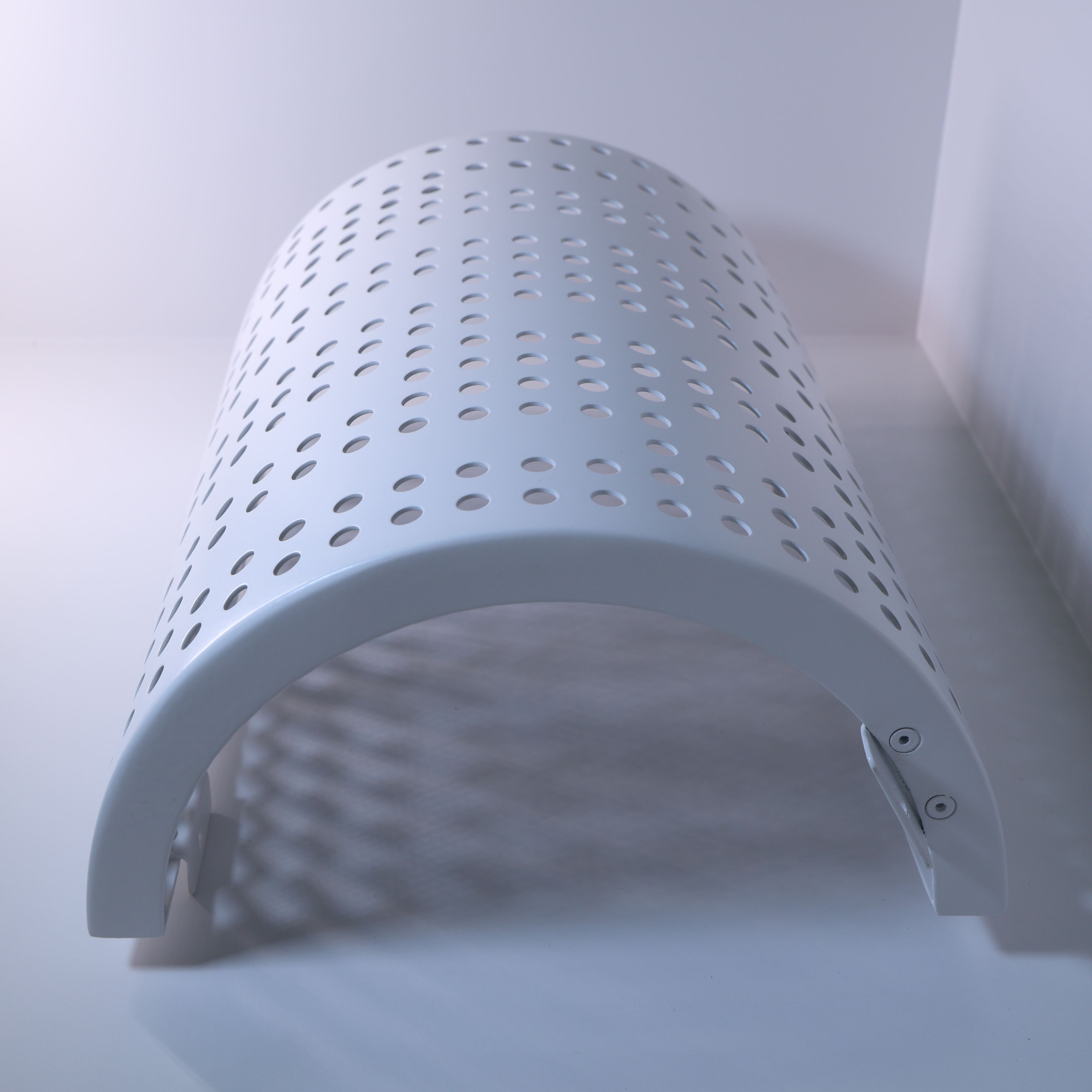 Modern Waterproof and Fireproof Straight-Hole Pattern Custom Exterior Aluminum Perforated Panel Curtain Wall Decoration