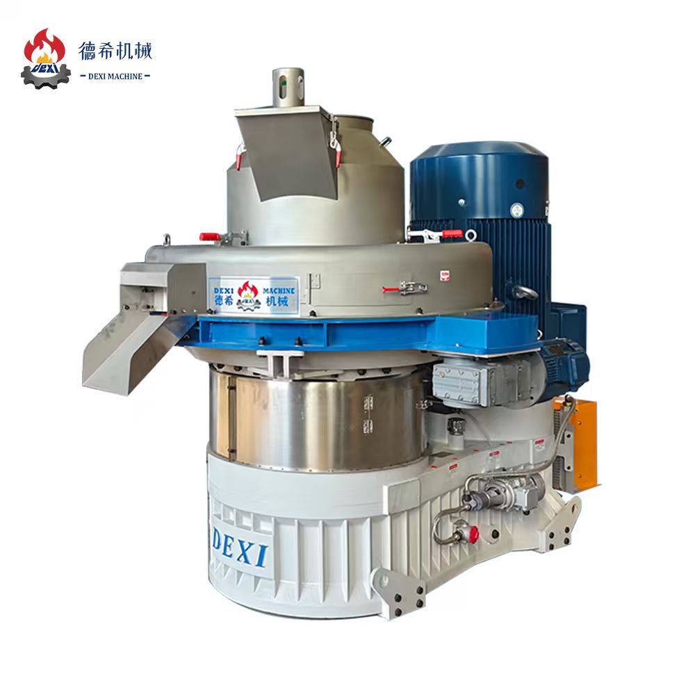 DEXI XGJ700P-185KW Pellet Machine With 2.2-2.8T/h Capacity for Biomass Fuel Pellet Making.