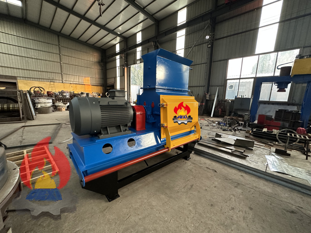Deliver GXP65X100 hammer mill to Europe by train