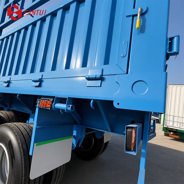 Blue 4 Axle Vertical Fence Plate Semi Trailer Stake Fence Semi-Trailer / New / Refurbished Fence Semi-Trailer
