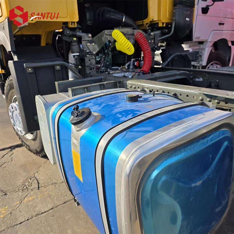 Sinotruck HOWO Used 6-Wheel Diesel 4X2 Left Steering Air Suspension Semi-Trailer Tractor Truck