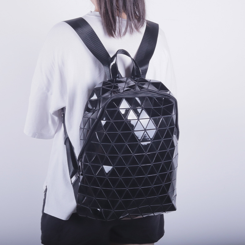 2025 New Japanese Geometry Bag Lifetime Same Style PU Lacquered Leather Backpack for Men and Women Couple's Diamond Grid Backpack