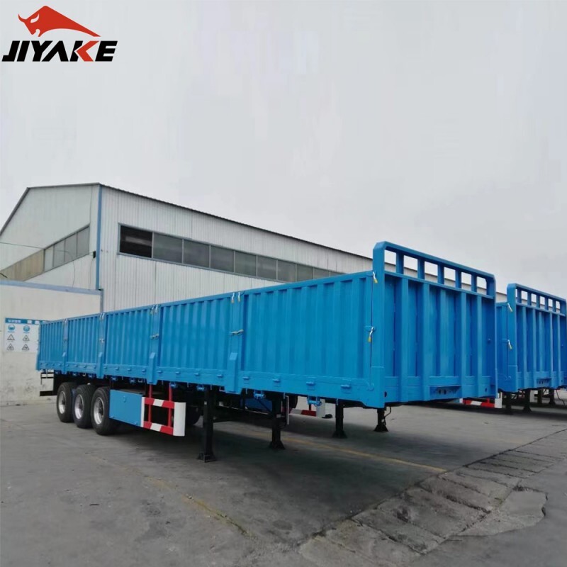 Comment choisir une semi-remorque pour le transport de marchandises sur longue distance