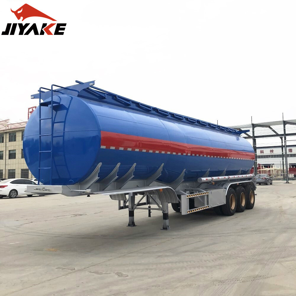 Semi-remorque-citerne à carburant de 30m³ vs 40m³