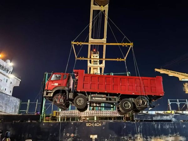 Camion-benne (1)@1x
