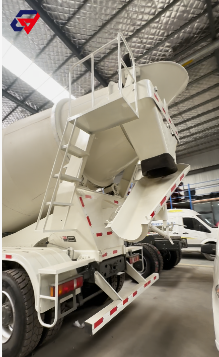 SINOTRUK SITRAK 8x4 Cement Mixer Truck
