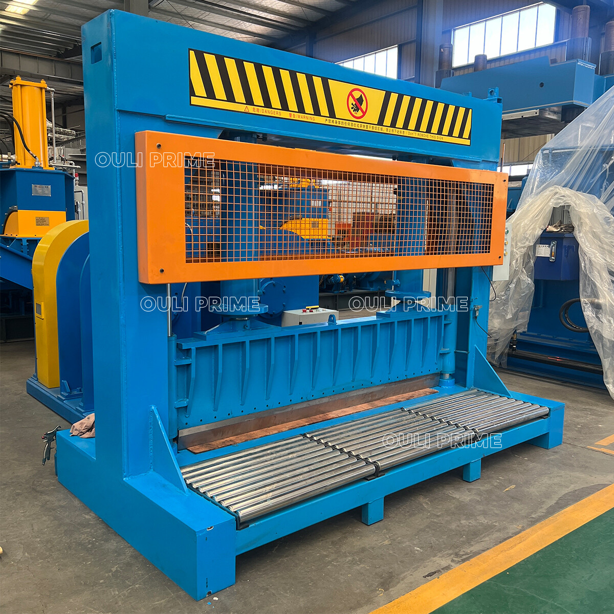 Hydraulic Rubber Bale Cutter / Rubber Cutting Machine